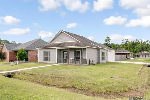 10804 Moss Pointe Dr, Denham Springs, LA 70726