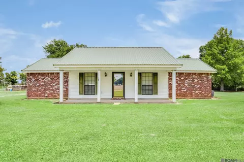 180 Eugene Soileau Rd, Washington, LA 70589