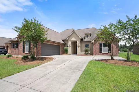 4927 Woodstock Way Dr, Greenwell Springs, LA 70739