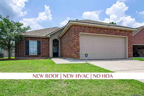 6834 Silver Springs Dr, Greenwell Springs, LA 70739