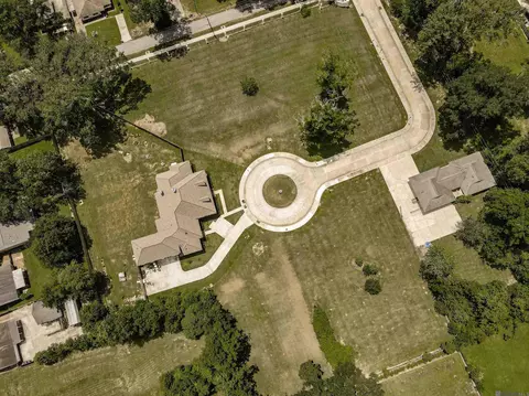 1445 Patriot Park Ln, Baton Rouge, LA 70806