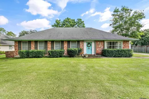 5057 Whitehaven, Baton Rouge, LA 70808
