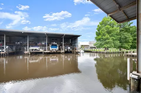 View/Area - 32875 Rivergate Cir # 35, Springfield, LA 70462 photo 3 of 3
