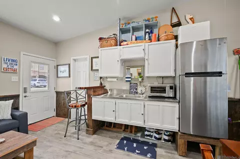 Kitchen - 32875 Rivergate Cir # 35, Springfield, LA 70462 photo 1 of 2
