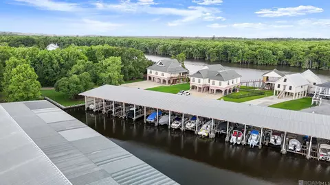 Other - 32875 Rivergate Cir # 35, Springfield, LA 70462 photo 4 of 8