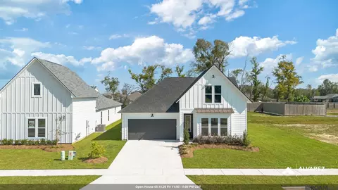 14436 Belle Maison, Gonzales, LA 70737