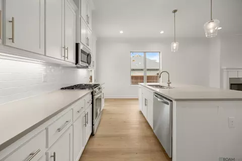 Kitchen - 236 Sophia Dr, Luling, LA 70070 photo 3 of 3