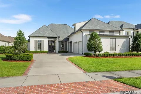 2513 Tiger Crossing Dr, Baton Rouge, LA 70810