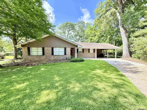 9532 E Damuth Dr, Baton Rouge, LA 70815