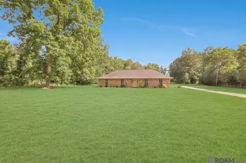 1055 E Flonacher Rd, Zachary, LA 70791