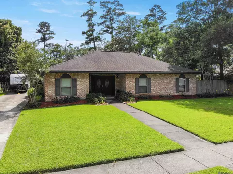 1514 Chartres Ave, Denham Springs, LA 70726