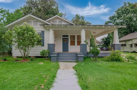2627 Edgewood Dr, Baton Rouge, LA 70802