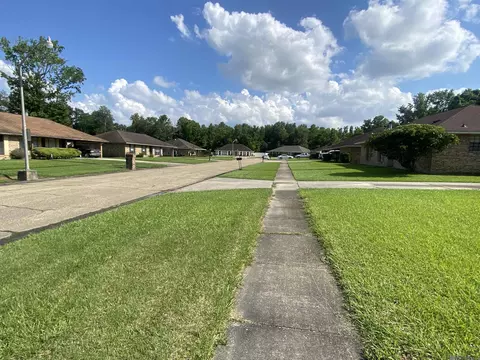 3455 Sterling Dr, Baton Rouge, LA 70814