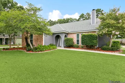 1545 Weeping Willow Dr, Denham Springs, LA 70726
