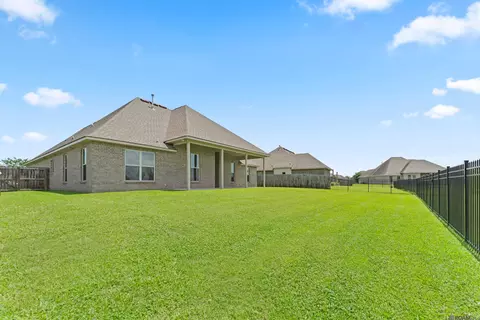 Exterior - 4849 Trial Dr, Addis, LA 70710 photo 4 of 4