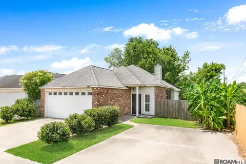 9231 Pecan Tree Dr, Baton Rouge, LA 70810