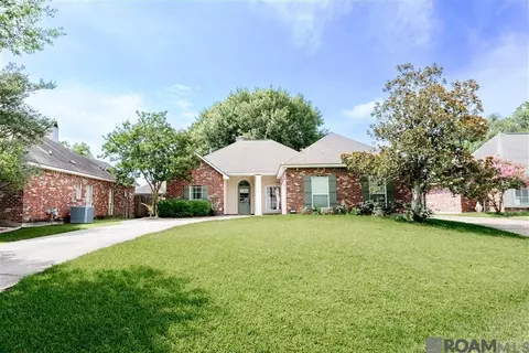 17315 Lake Wisteria Ave, Baton Rouge, LA 70817