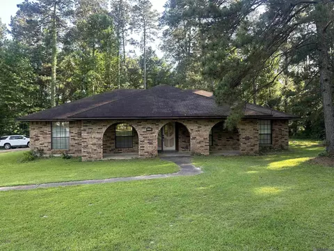 8208 Beechwood Loop, Olla, LA 71465 photo 1