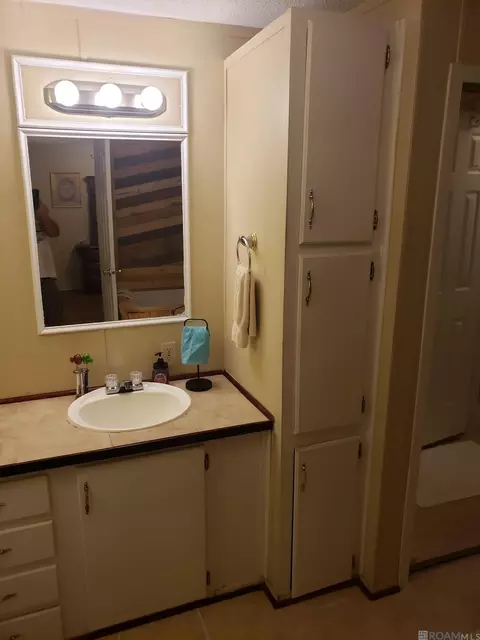 15064 W Beaver Dr, Pride, LA 70770 photo 5