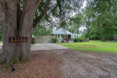 13172 Dee Gautreau Rd, Gonzales, LA 70737