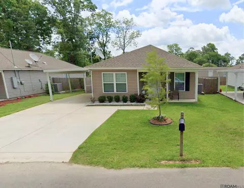 1499 Ravier Ln, Sunshine, LA 70780