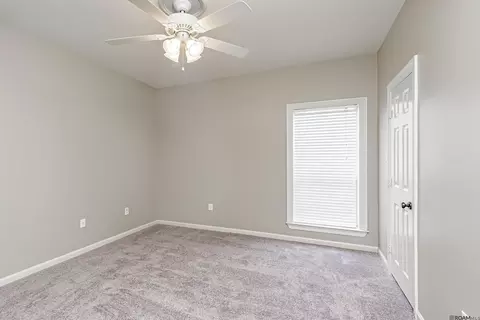 Bedroom - 13351 Sunny Ln, Walker, LA 70785 photo 3 of 4
