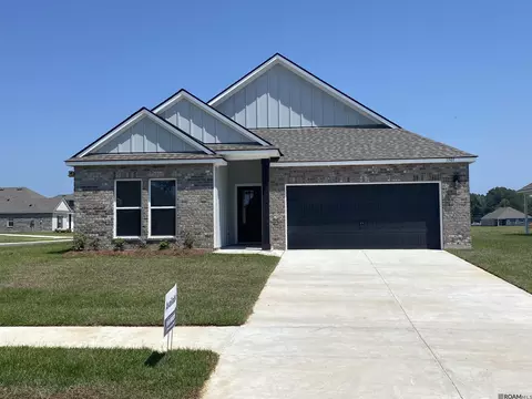3503 Chien St, Zachary, LA 70791