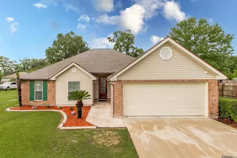 142 Fox Trot Ln, Sunset, LA 70584