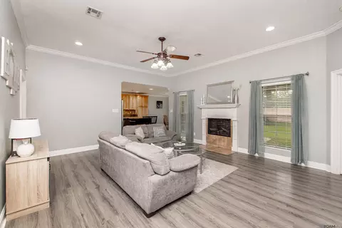 Living - 142 Fox Trot Ln, Sunset, LA 70584 photo 1 of 1