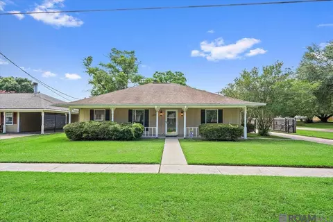 3453 39th St, Zachary, LA 70791