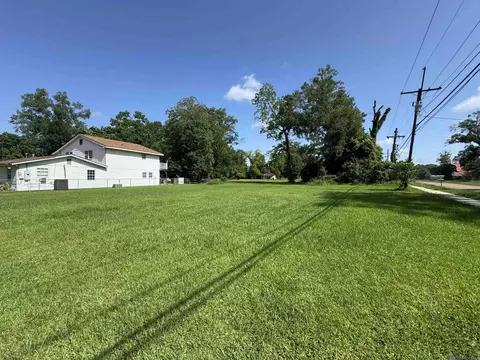 1019 E Merry Ave, Hammond, LA 70403