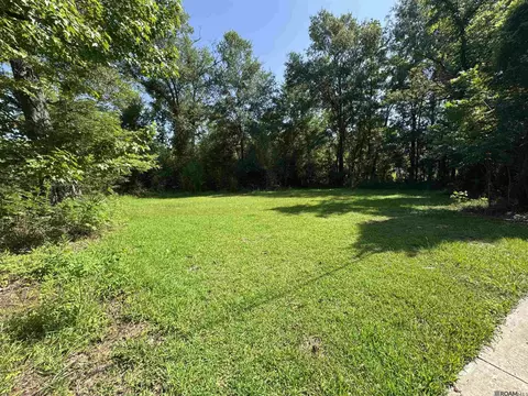 901 E Merry Ave, Hammond, LA 70403