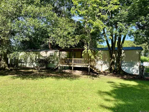 4818 Edgen Ave, Slaughter, LA 70777