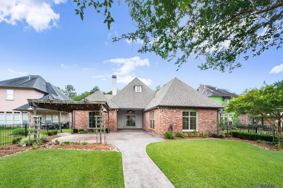 Exterior - 19537 S Harrells Ferry Rd, Baton Rouge, LA 70816 photo 7 of 7