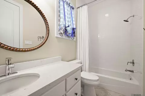 Bath - 19537 S Harrells Ferry Rd, Baton Rouge, LA 70816 photo 1 of 8