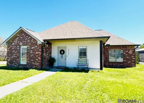 34058 Hawks Cv, Denham Springs, LA 70706