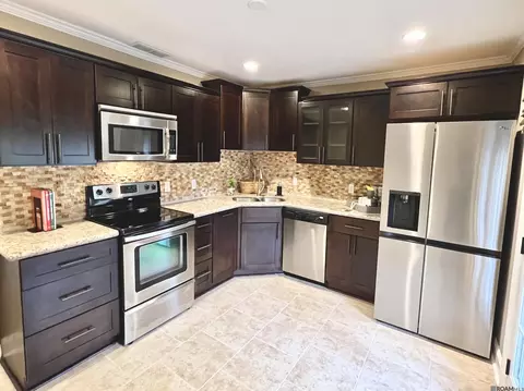 12138 Coursey Bl # 2, Baton Rouge, LA 70816