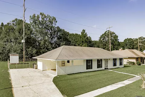 14704 Breton Dr, Baton Rouge, LA 70816