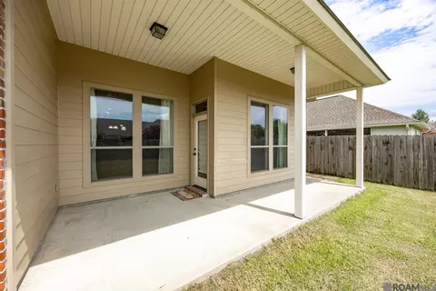 Exterior - 6713 Chanango Dr, Addis, LA 70710 photo 2 of 5