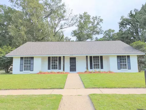 15838 Firewood Dr, Baton Rouge, LA 70816