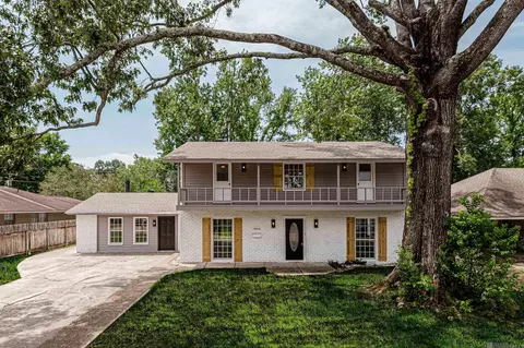 10716 Shermoor Dr, Baton Rouge, LA 70815
