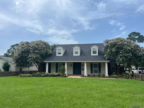 709 E Main St, New Roads, LA 70760