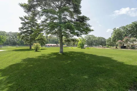 Exterior - 32350 Sasser Ln, Walker, LA 70785 photo 8 of 10