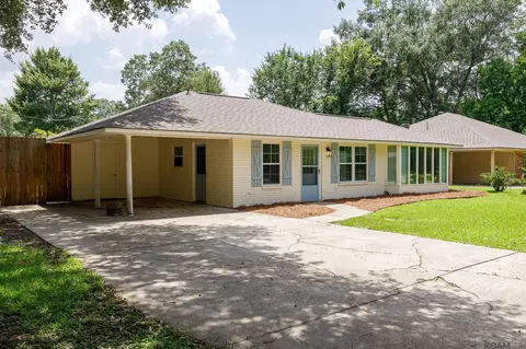 931 Aime St, Denham Springs, LA 70726