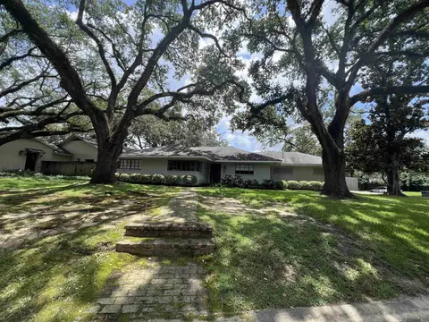 4020 Churchill Ave, Baton Rouge, LA 70808