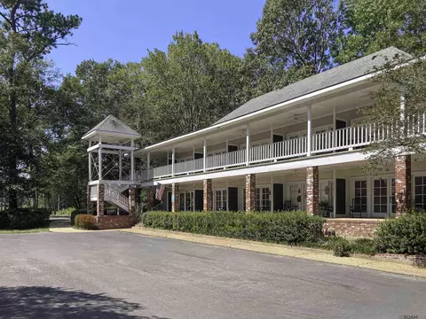 5903 Magnolia Ln # 33, Saint Francisville, LA 70775