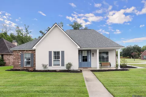 38347 Osprey Pt, Prairieville, LA 70769