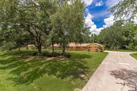 608 Eagle Dr, Slidell, LA 70461 photo 2