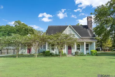 520 Albert Hart Dr, Baton Rouge, LA 70808