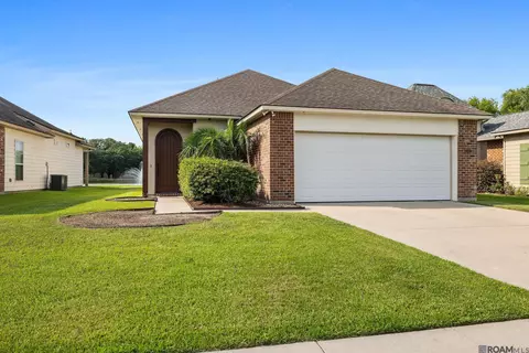 1498 Spanish Lakes Ave, Saint Gabriel, LA 70776